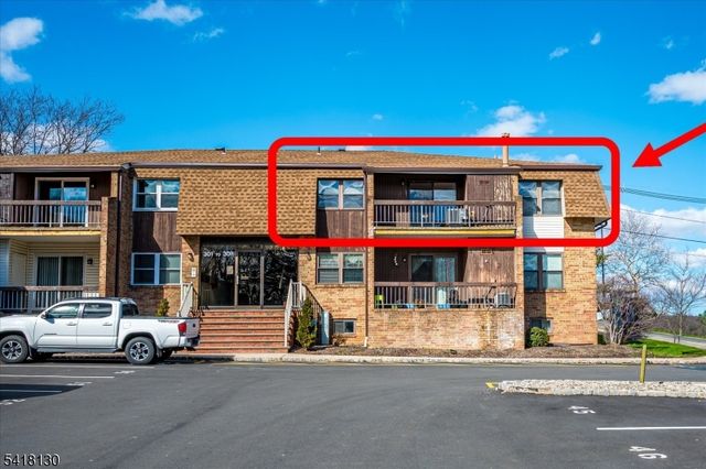 305 Sharon Garden Ct, Woodbridge Twp., NJ 07095