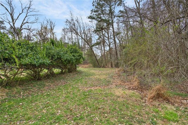 7641 Beechwood DR, Lanexa, VA 23089