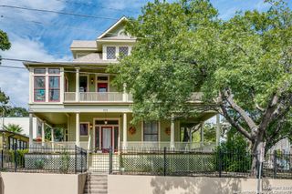 305 W Ashby, San Antonio, TX 78212