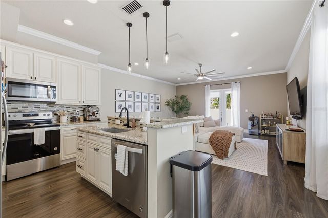 2407 W NORTH B STREET 1, Tampa, FL 33609