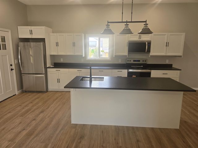 315 E Arlington Street, Bangor, MI 49013