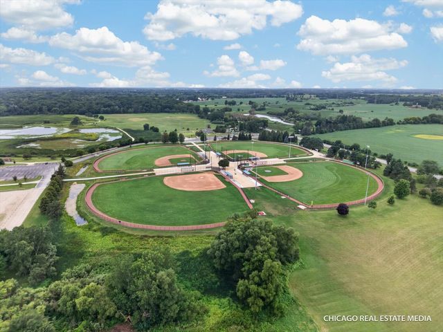 1358 Cottonwood Lane, Crystal Lake, IL 60014