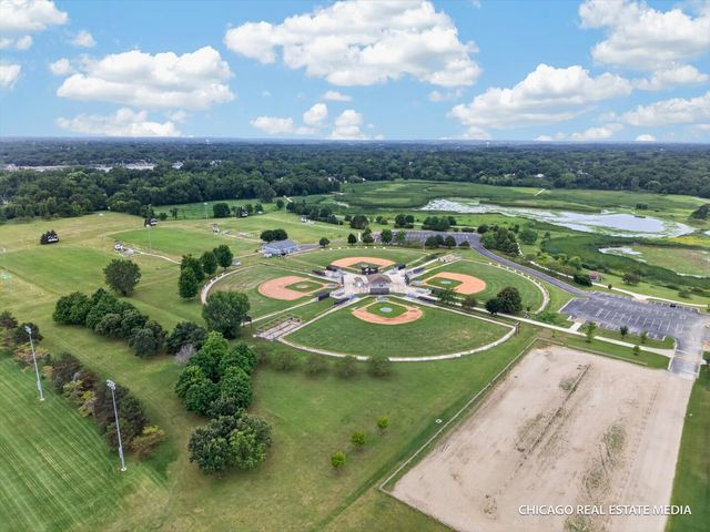1358 Cottonwood Lane, Crystal Lake, IL 60014