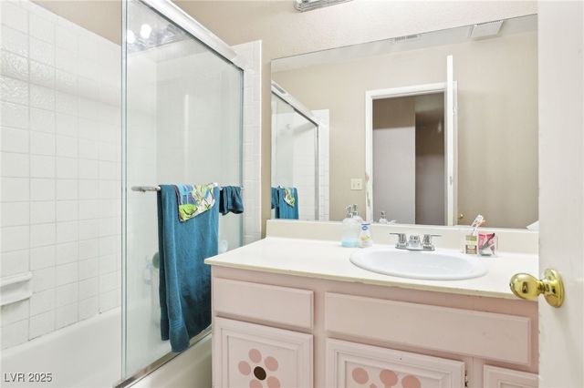 3233 Kinsale Court, Las Vegas, NV 89121