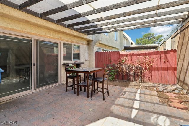 3233 Kinsale Court, Las Vegas, NV 89121