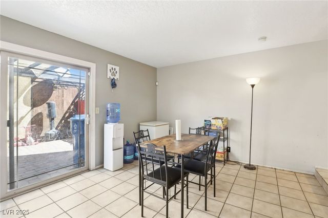 3233 Kinsale Court, Las Vegas, NV 89121