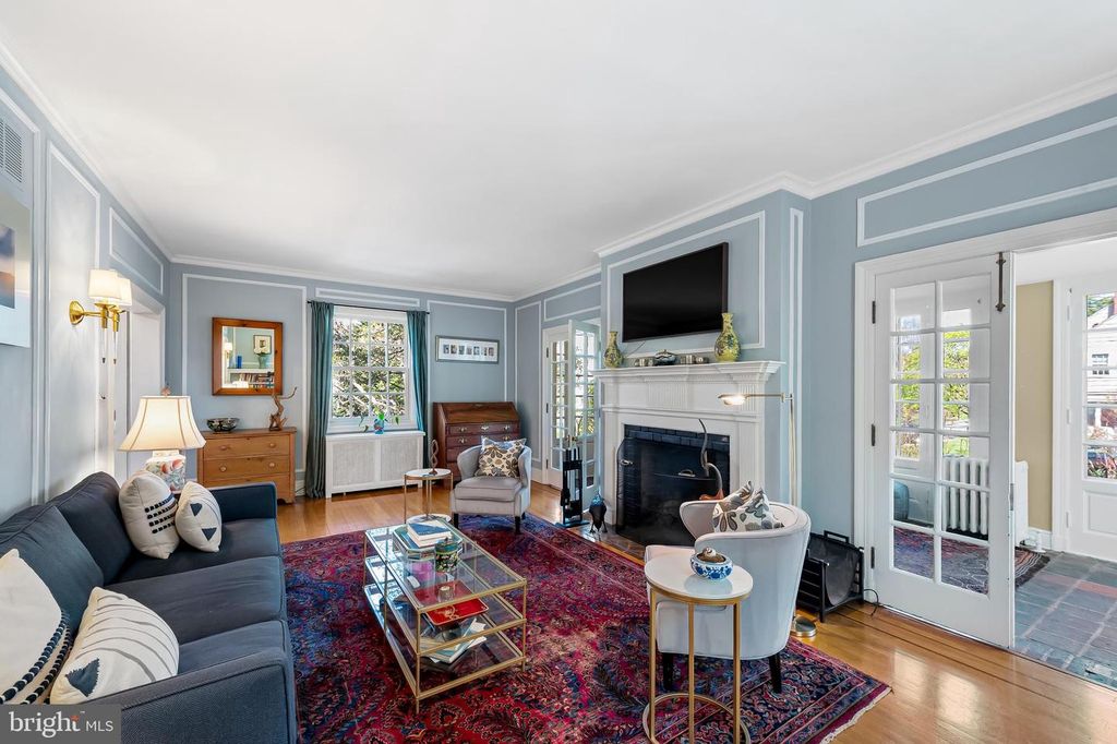 Image 6 of property listing at 5211 TILBURY WAY, Baltimore, MD 21212