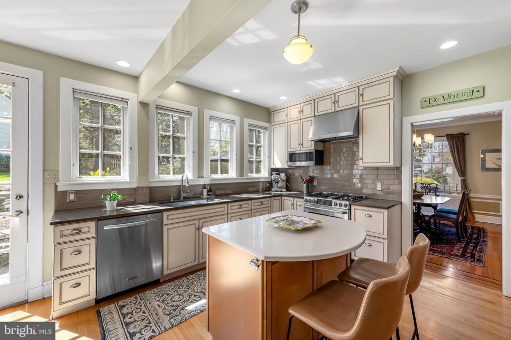 Image 12 of property listing at 5211 TILBURY WAY, Baltimore, MD 21212