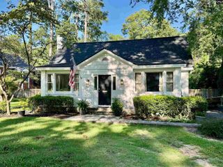 822 Poinsettia Street, Columbia, SC 29205