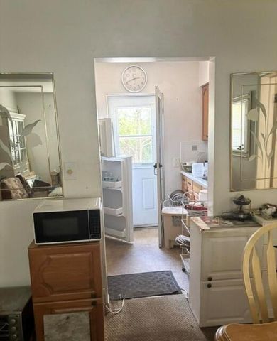 901 S F Street, Lake Worth Beach, FL 33460