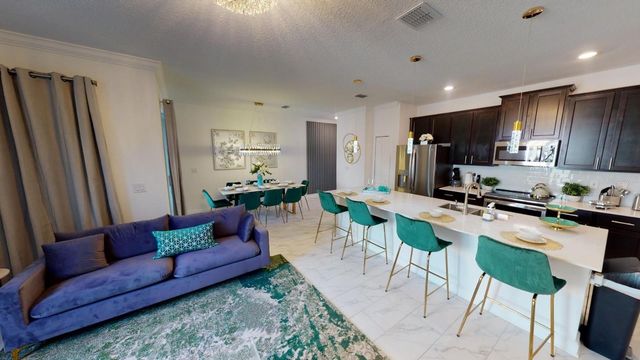 972 LEADER STREET, Davenport, FL 33896