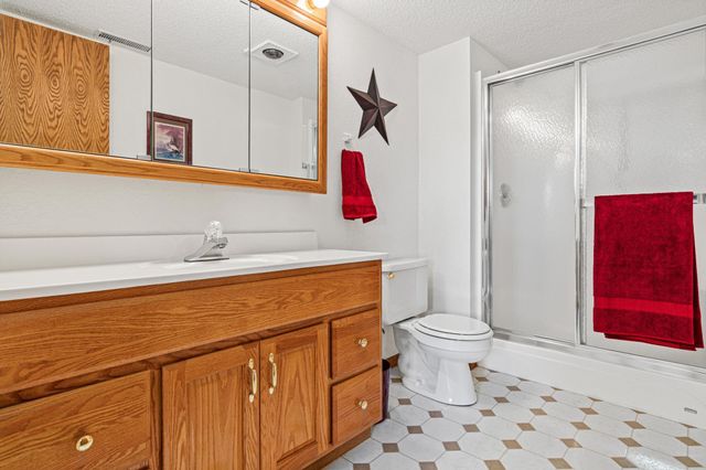 13729 W Preserve Boulevard, Burnsville, MN 55337