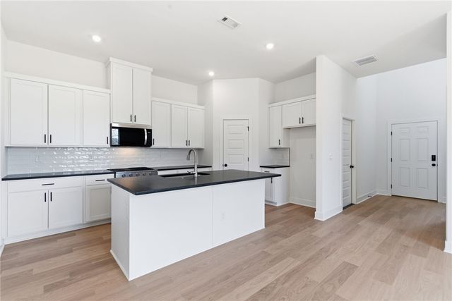 256 S Gala Avenue, Fayetteville, AR 72701