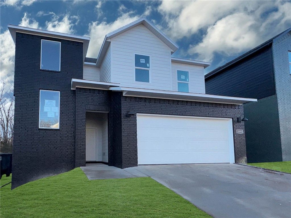 256 S Gala Avenue, Fayetteville, AR 72701