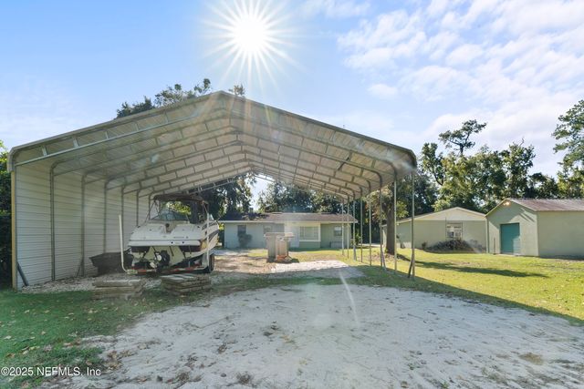 6039 HYDE PARK Circle, Jacksonville, FL 32210