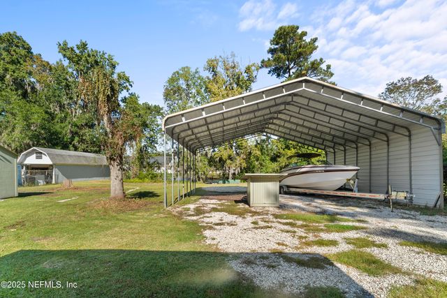 6039 HYDE PARK Circle, Jacksonville, FL 32210