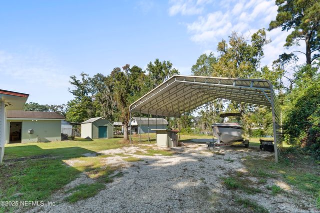 6039 HYDE PARK Circle, Jacksonville, FL 32210