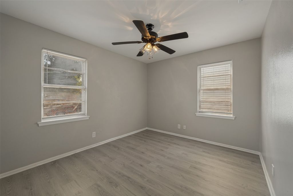 408 E Tucker Boulevard, Arlington, TX 76010 — photo 3