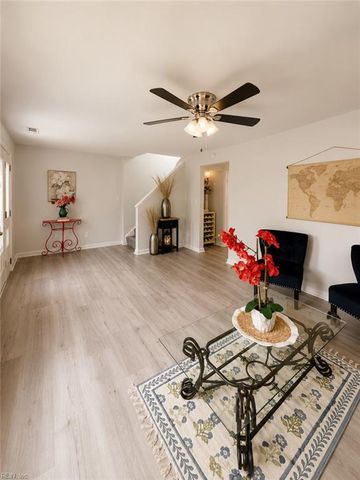 3070 Breslaw CT, Virginia Beach, VA 23453