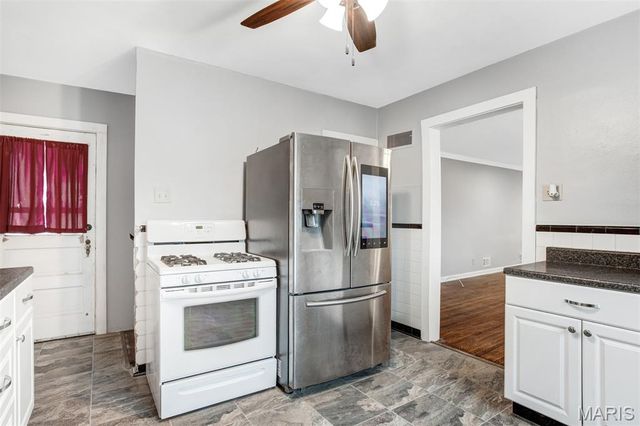 7819 Kenridge Lane, St Louis, MO 63119