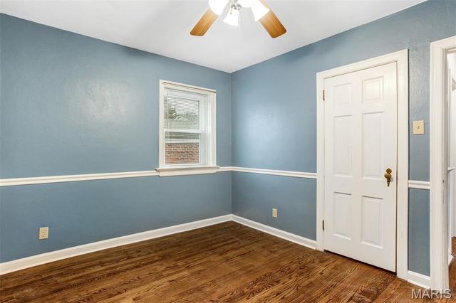 7819 Kenridge Lane, St Louis, MO 63119