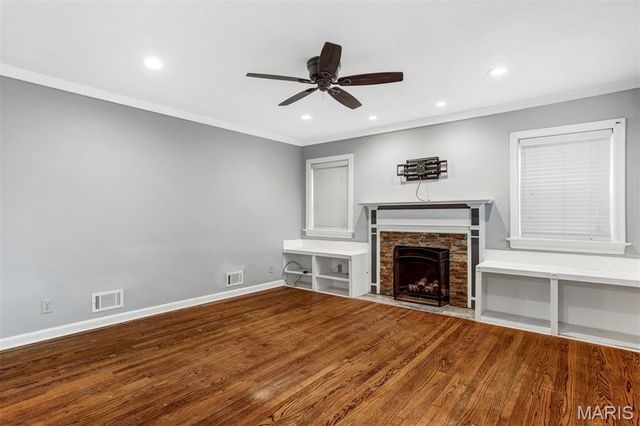 7819 Kenridge Lane, St Louis, MO 63119