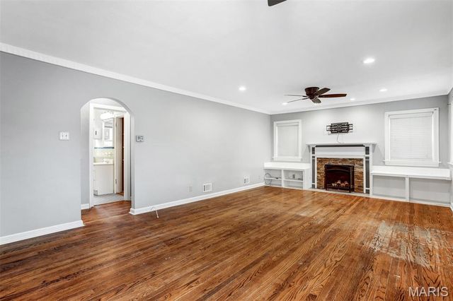 7819 Kenridge Lane, St Louis, MO 63119