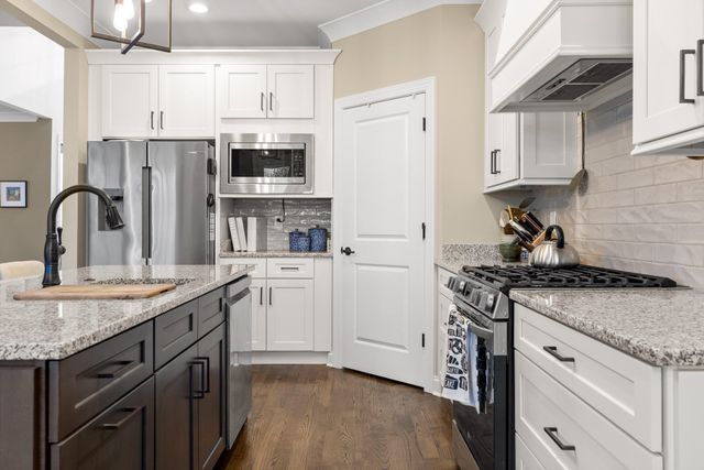 5962 Cashmere Lane, Harrison, TN 37341