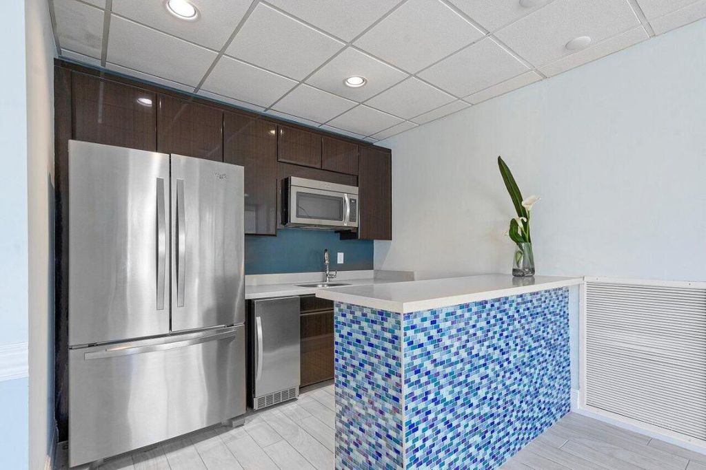 Image 41 of property listing at 2800 S Ocean Boulevard 11c, Boca Raton, FL 33432