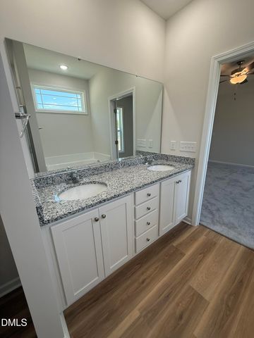 264 Bonsai Way, Four Oaks, NC 27524