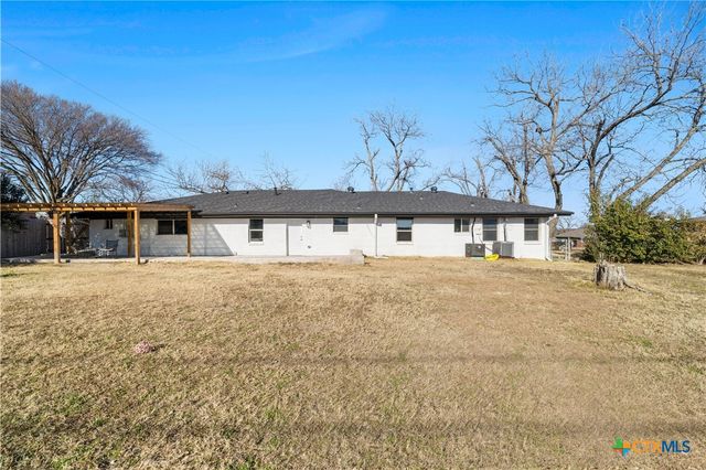 2005 E Avenue I, Temple, TX 76501