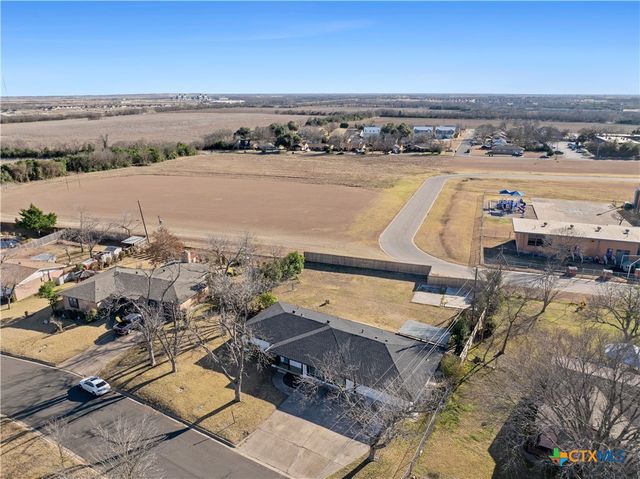 2005 E Avenue I, Temple, TX 76501