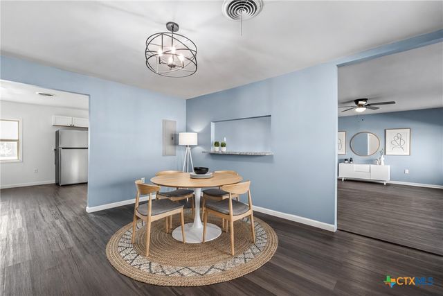 2005 E Avenue I, Temple, TX 76501