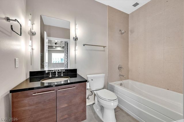 900 Las Vegas Boulevard 1403, Las Vegas, NV 89101