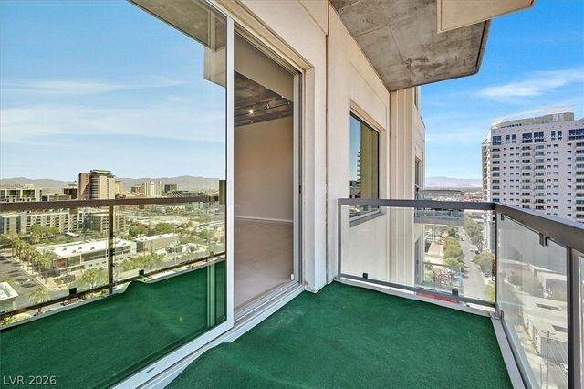 900 Las Vegas Boulevard 1403, Las Vegas, NV 89101