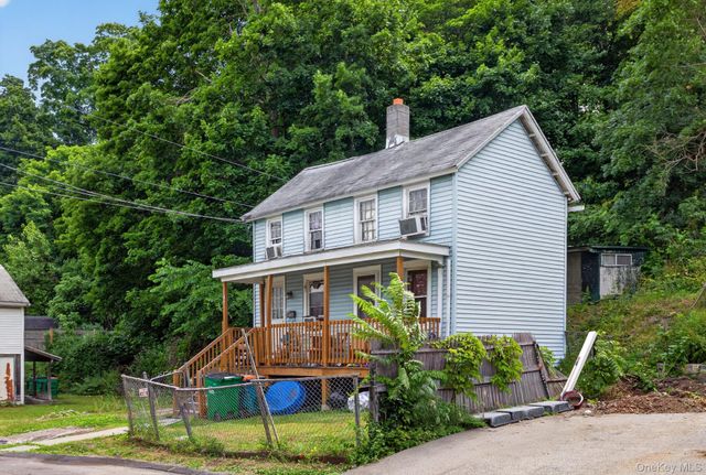 17 East Street, Beacon, NY 12508