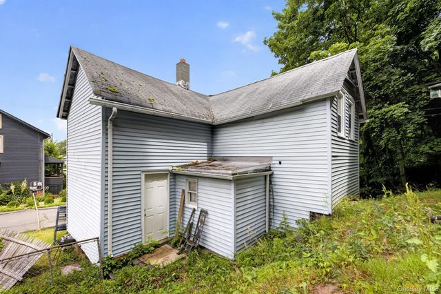 17 East Street, Beacon, NY 12508