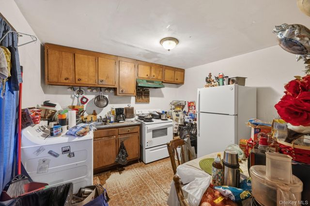 17 East Street, Beacon, NY 12508