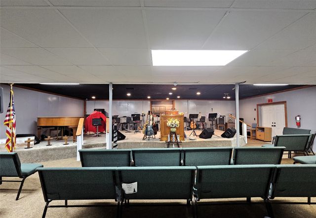 2202 Center Avenue, Brownwood, TX 76801