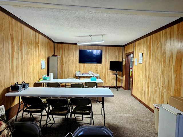 2202 Center Avenue, Brownwood, TX 76801