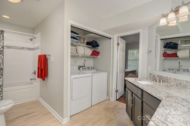 6501 Clavell Lane B, Charlotte, NC 28210