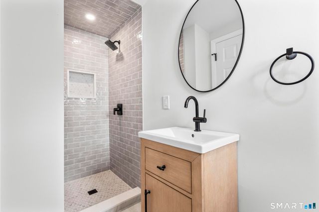 78 Elizabeth Avenue, Stamford, CT 06907