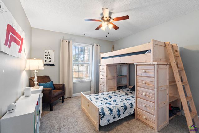 218 Ellicott Dr, Warner Robins, GA 31088