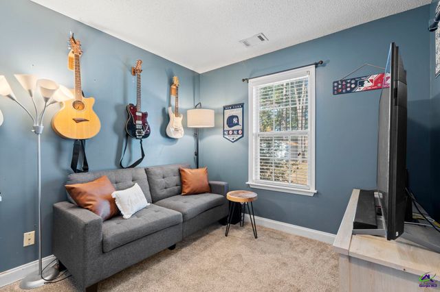 218 Ellicott Dr, Warner Robins, GA 31088