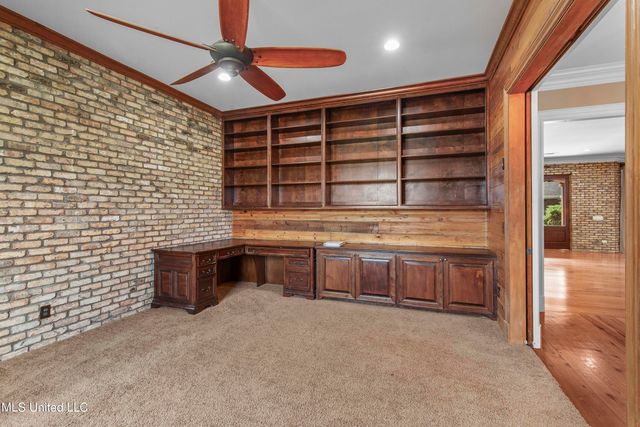5550 Springridge Road, Raymond, MS 39154