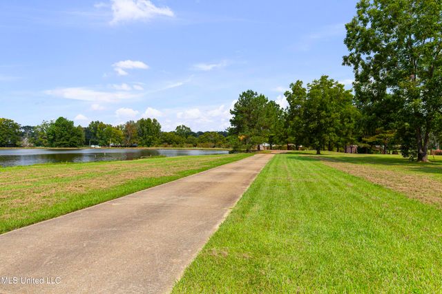 5550 Springridge Road, Raymond, MS 39154