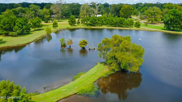 5550 Springridge Road, Raymond, MS 39154