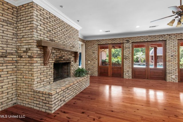 5550 Springridge Road, Raymond, MS 39154