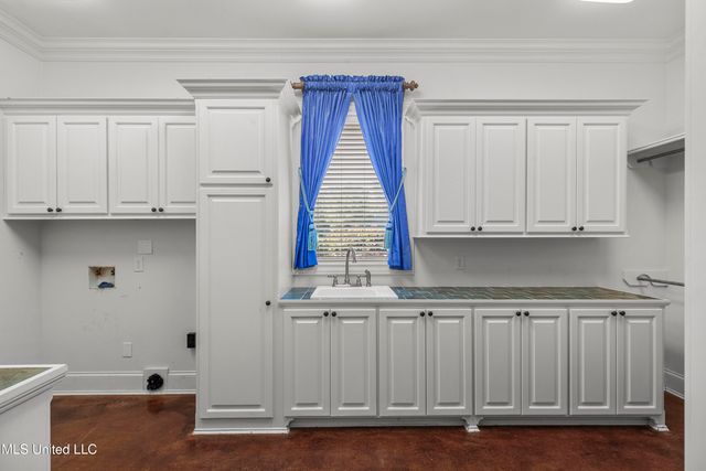 5550 Springridge Road, Raymond, MS 39154