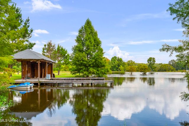 5550 Springridge Road, Raymond, MS 39154